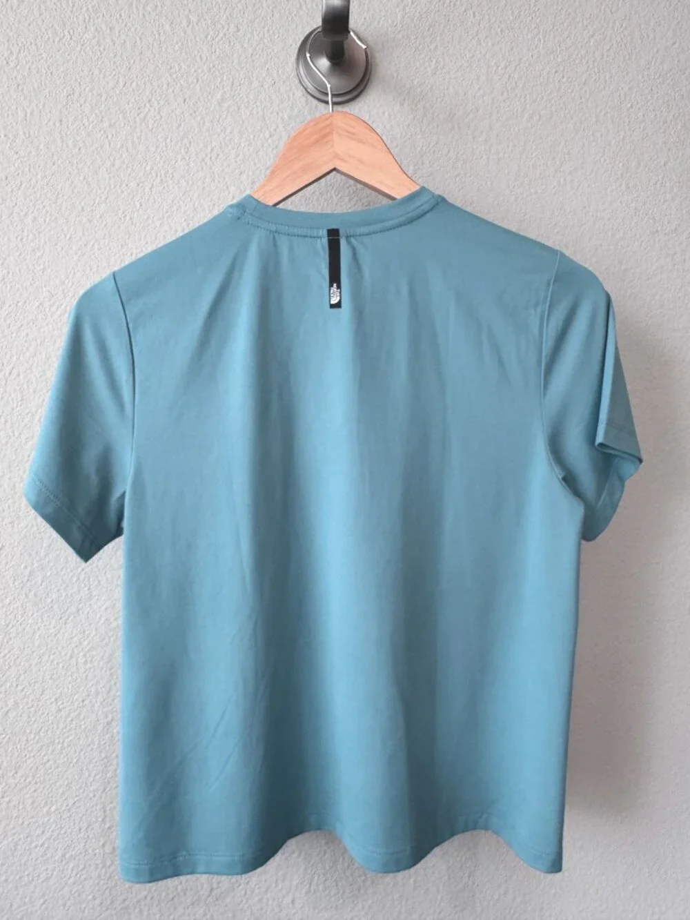 NWT!! The North Face Dune Sky Short Sleeve T-Shirt in Algae Blue - Women's S - Picture 6 of 6